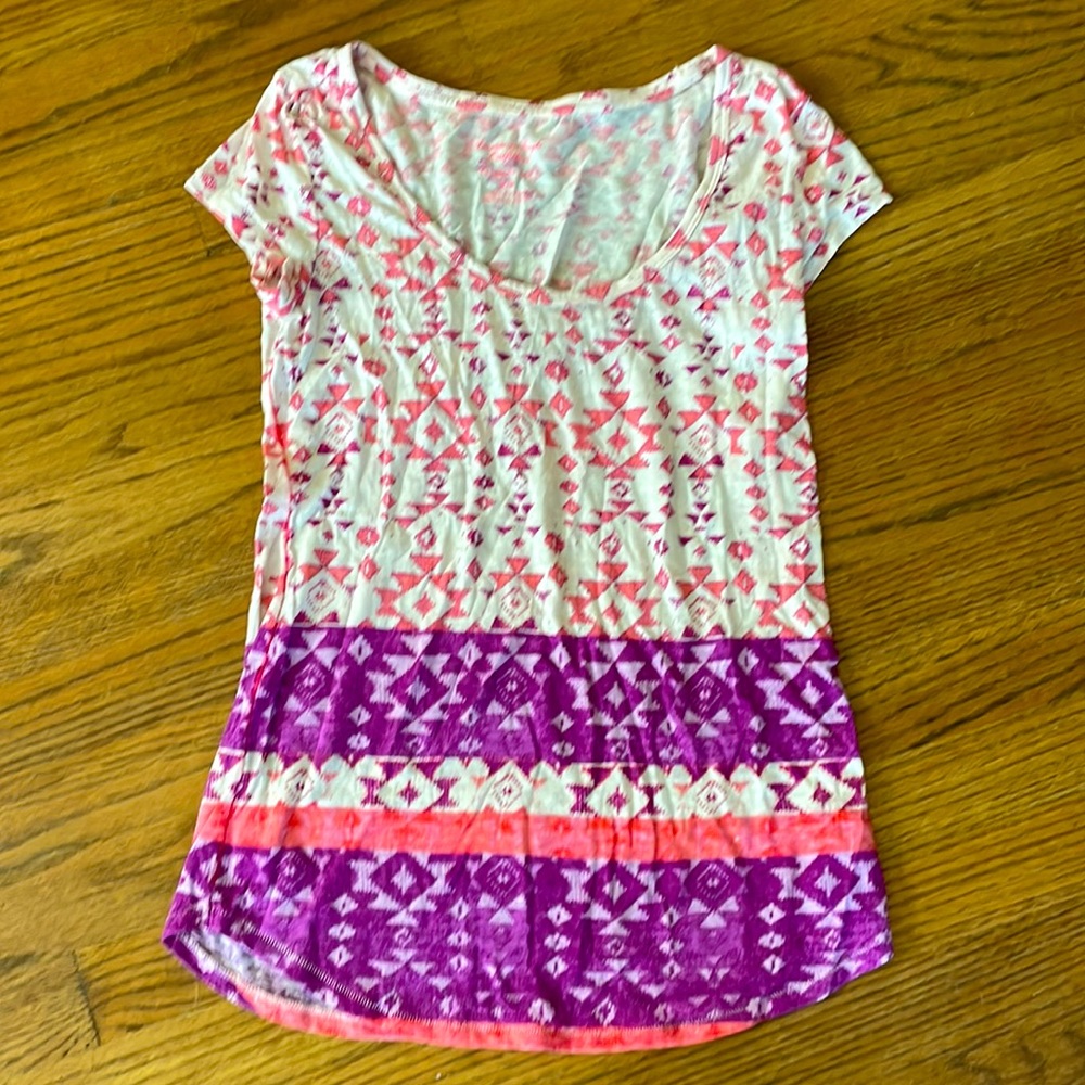 American Eagle Outfitters favorite tee